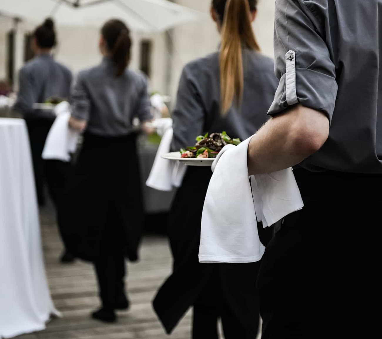 FOOD-california-handler